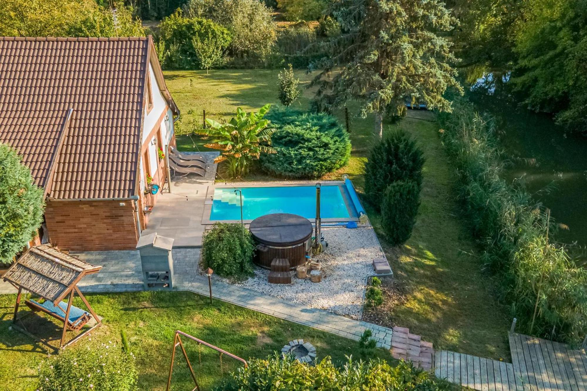 Posteleki Vendeghaz-Nyugalom Szigetei Villa Gyula Eksteriør billede